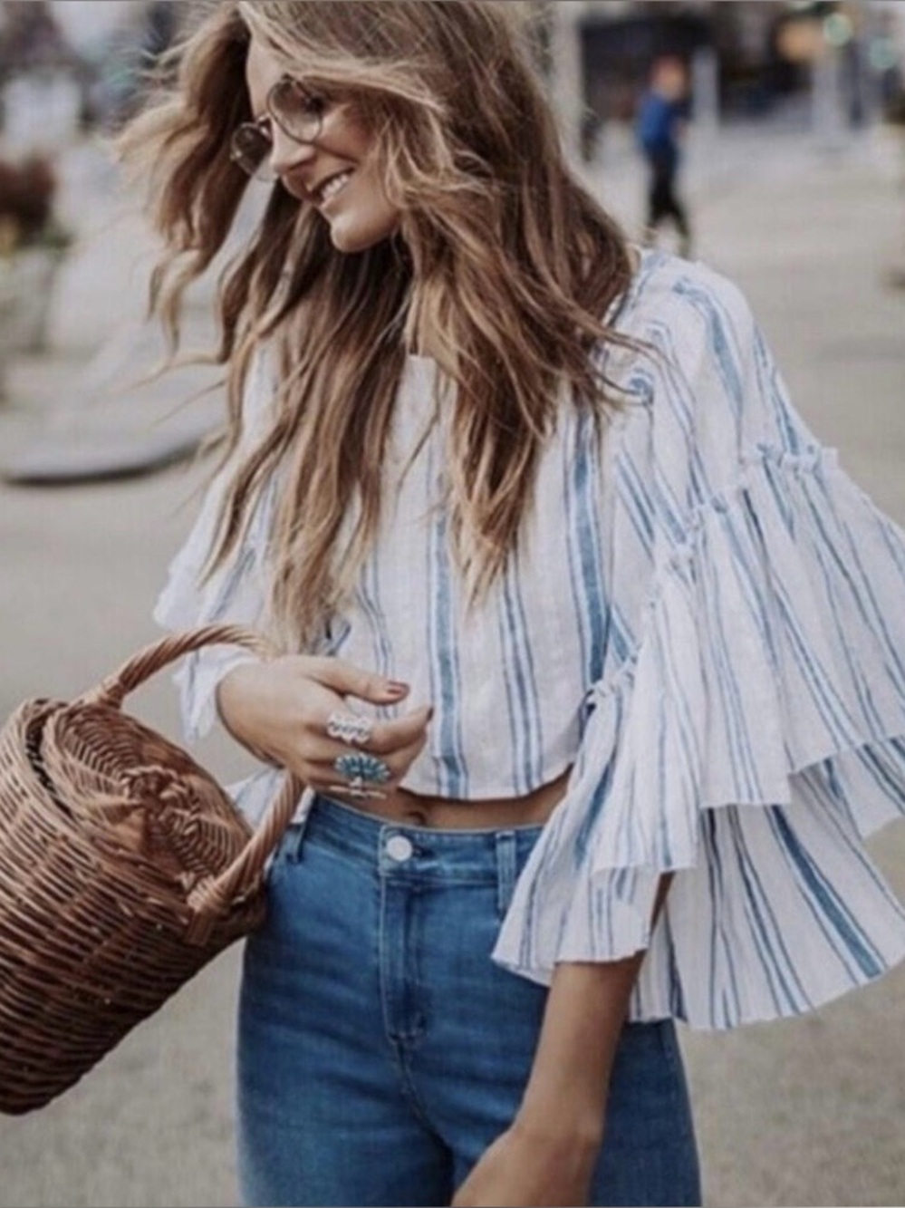 KIMCHI BLUE Boho Hippie-Chic Stripe Blue/White Wide Ruffle SLV Cotton Crop Top M